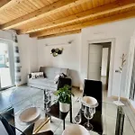 アパート Near Train Station Luxury House 5 Beds