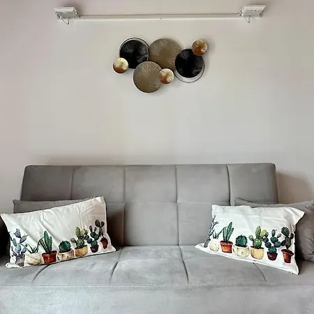 Near Train Station Luxury House 5 Beds 公寓 贝尔加莫