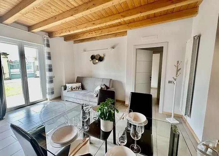 公寓 Near Train Station Luxury House 5 Beds